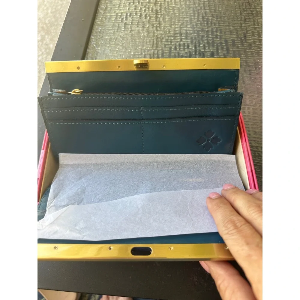 Patricia Nash Teal Floral‎ Leather Frame Wallet RFID 10 Card Slots NIB